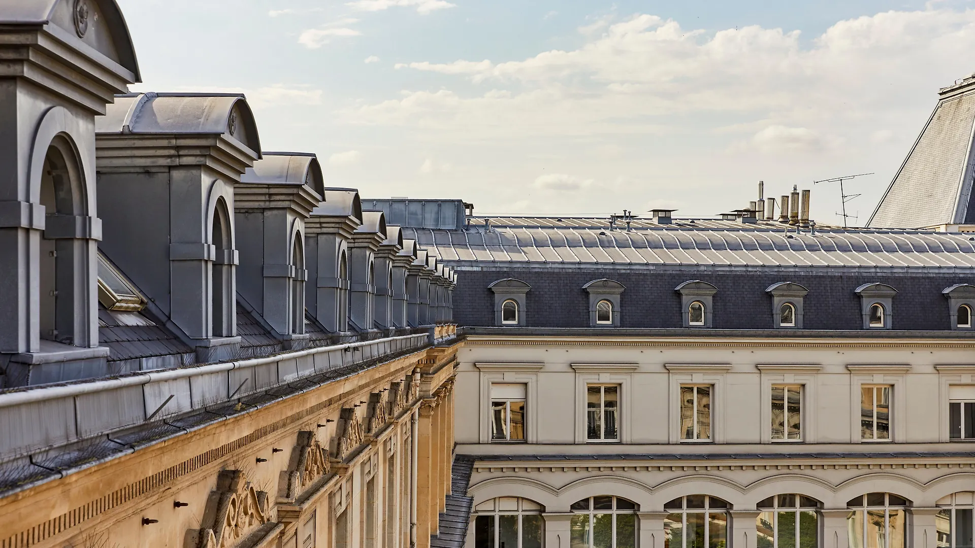 Hotel Crowne Plaza République, An Ihg Paris