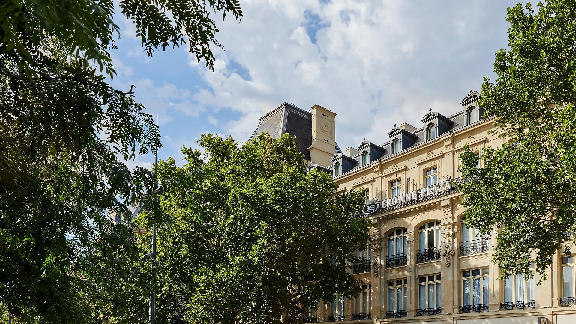 Crowne Plaza République, An Ihg Hotel