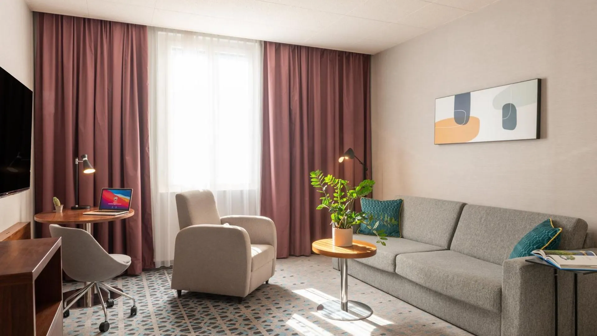 Crowne Plaza République, An Ihg 4*